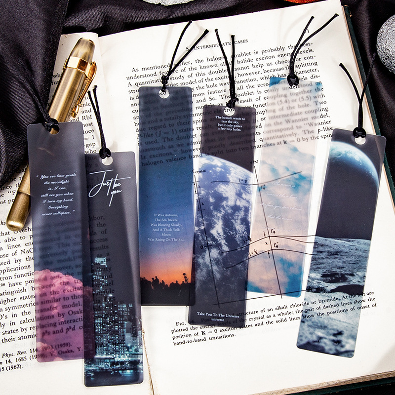 5PCS Space Roaming Matte PET B - Dried Flower Bookmark recension och pris